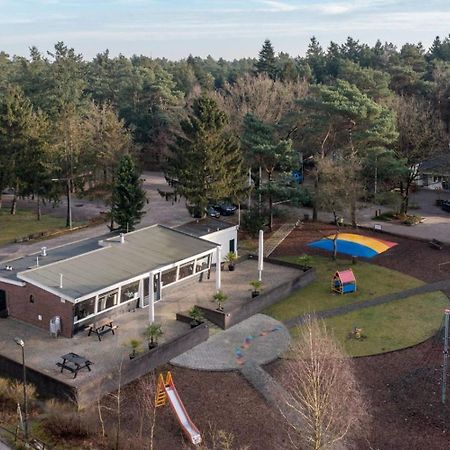 Prachtig Chalet In De Bossen Nunspeet Exteriér fotografie